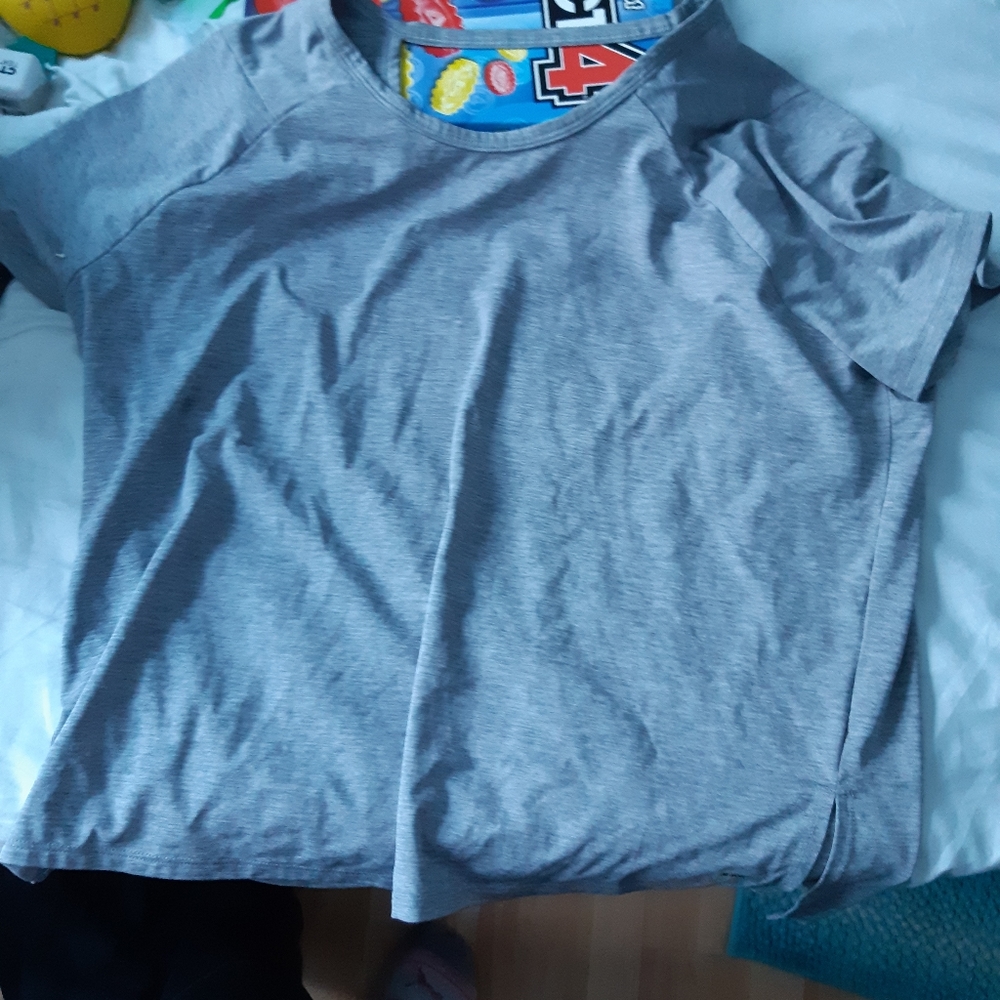 Shirt, Athletic works, medium, gray